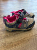 8 Shoes