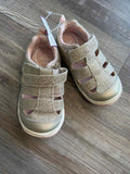4.5W Shoes