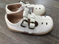 8 Shoes