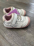 4 Shoes