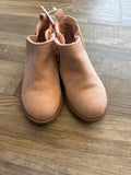8 Shoes