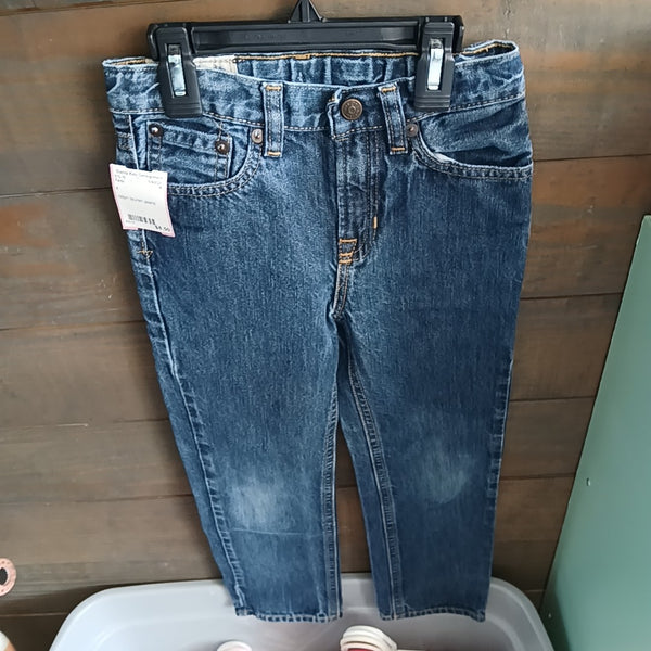 6 Pants