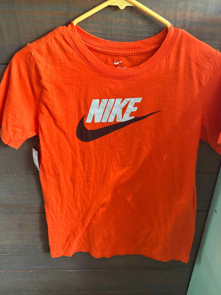 L Shirt