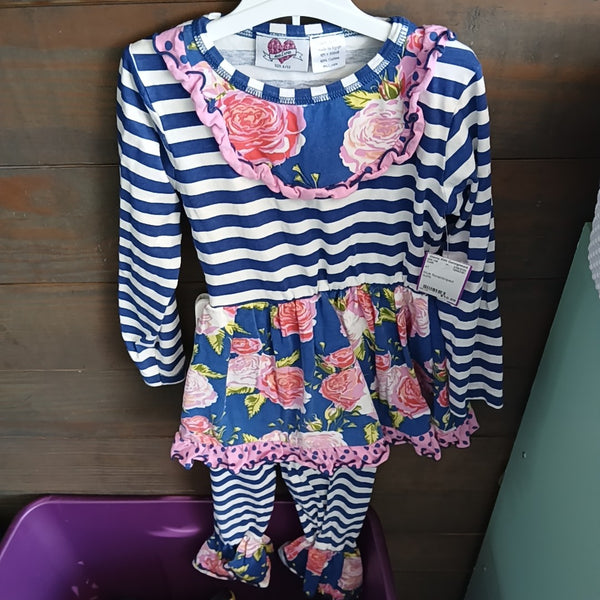 4T Outfit