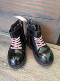 8 Shoes