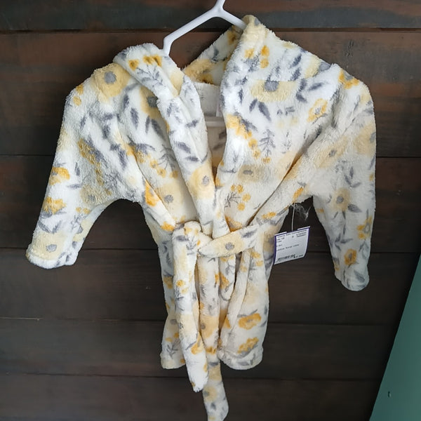 0-9m Robe