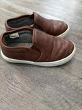 8 Shoes