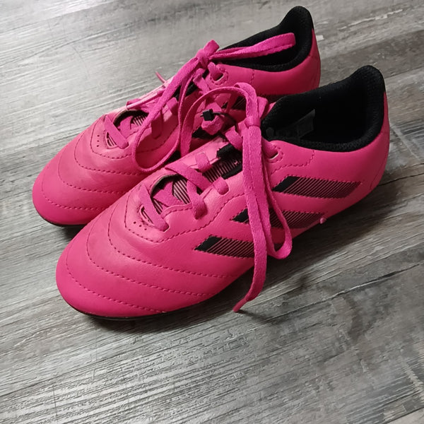 13.5 Shoes