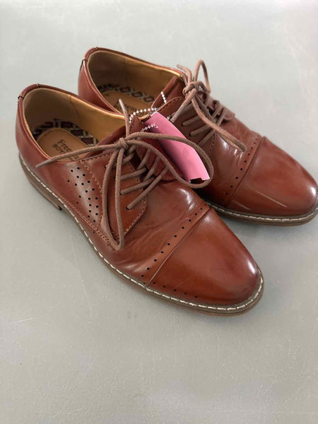 2 Shoes