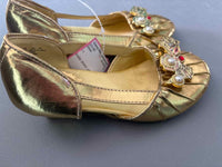 11 Shoes