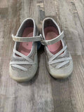 8 Shoes