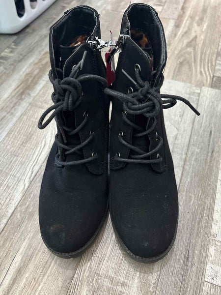 4 Shoes