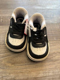 4 Shoes