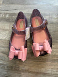 8 Shoes