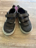 8 Shoes