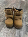 4 Shoes